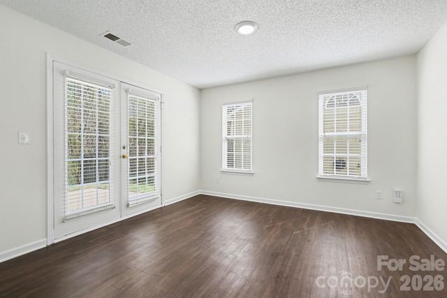 6308 Dumont Lane, Charlotte, NC 28269