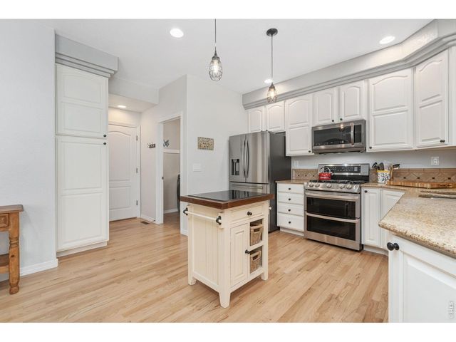 5903 Twin Wash Sq, Fort Collins, CO 80528