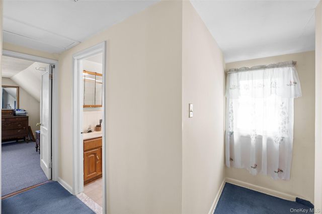 73 Ridgewood Avenue, Selden, NY 11784