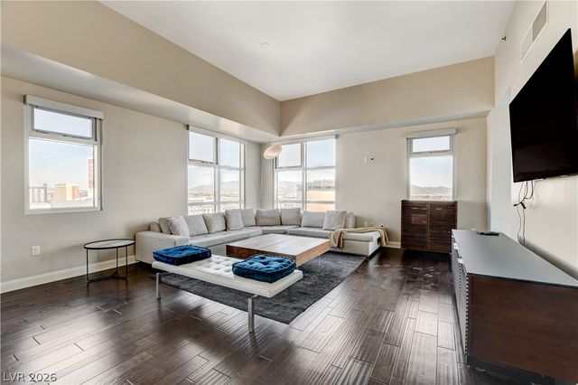 150 Las Vegas Boulevard 1205, Las Vegas, NV 89101