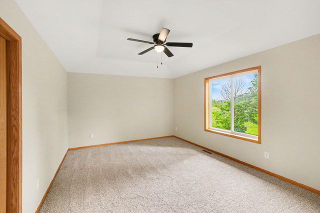 2920 18th Avenue E, Shakopee, MN 55379