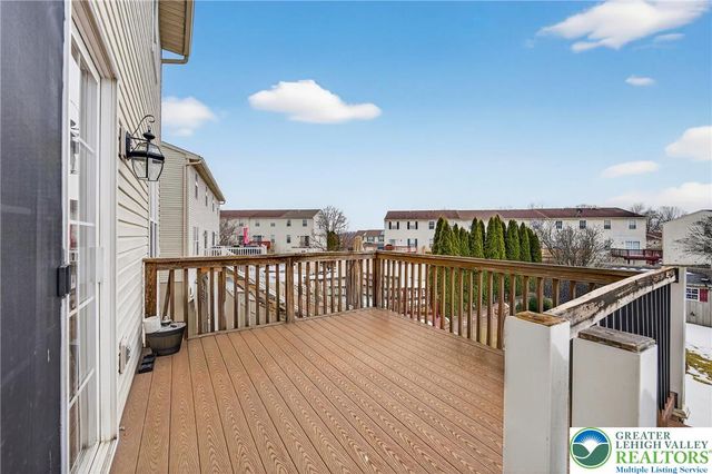 52 Olde Penn Drive, Easton, PA 18045