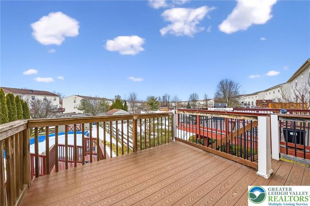 52 Olde Penn Drive, Easton, PA 18045