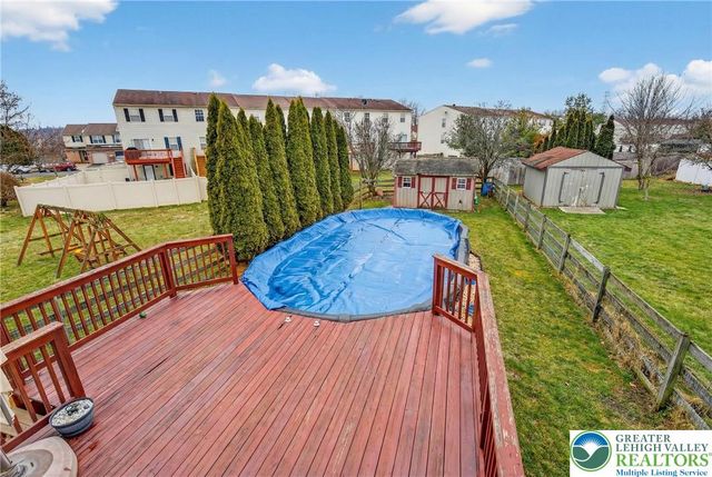 52 Olde Penn Drive, Easton, PA 18045