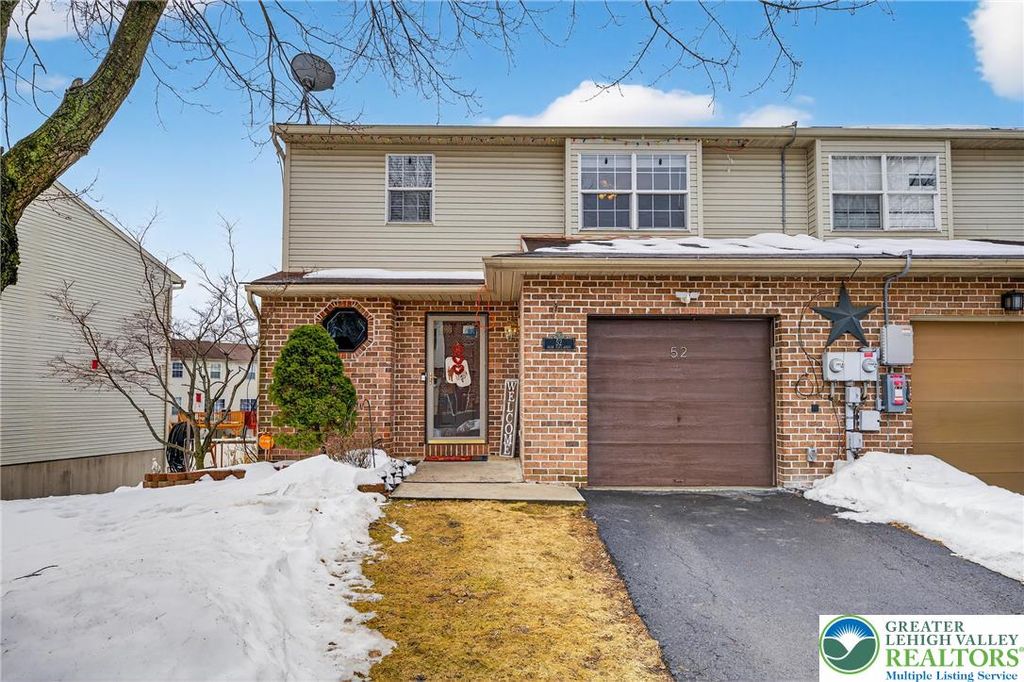 52 Olde Penn Drive, Easton, PA 18045