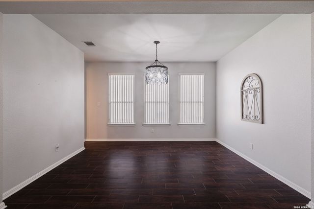 108 SHADOW MOUNTAIN DR, Cibolo, TX 78108