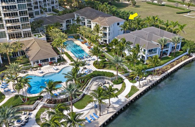 106 Water Club Court N, North Palm Beach, FL 33408