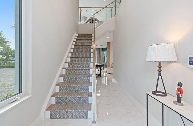 106 Water Club Court N, North Palm Beach, FL 33408