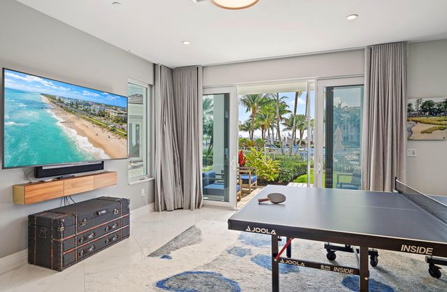 106 Water Club Court N, North Palm Beach, FL 33408