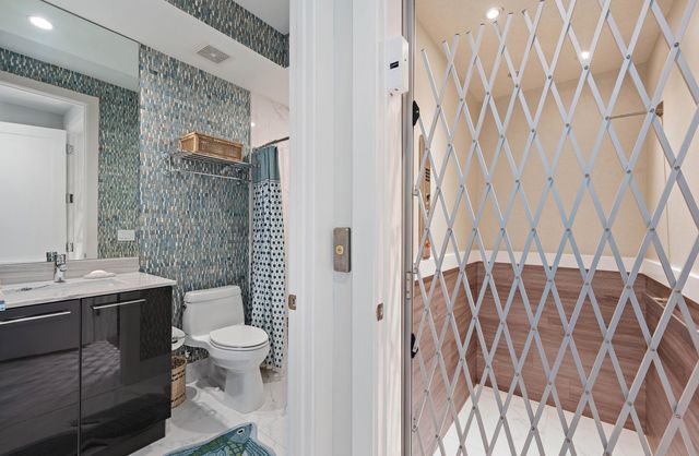 106 Water Club Court N, North Palm Beach, FL 33408