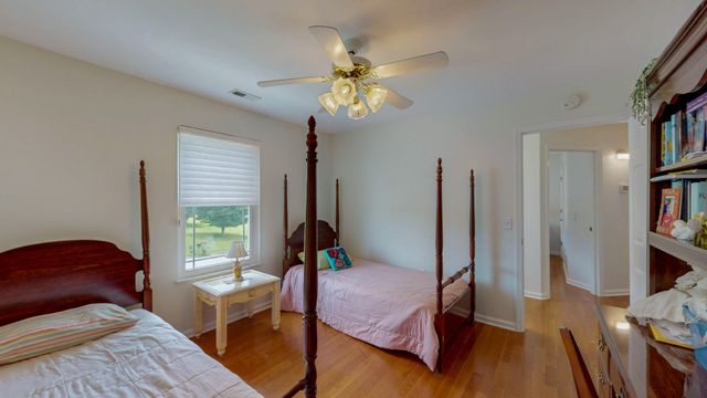 116 Cunningham Drive, Athens, TN 37303