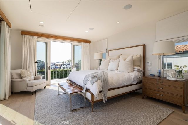 420 De Sola Terrace, Corona Del Mar, CA 92625