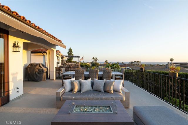 420 De Sola Terrace, Corona Del Mar, CA 92625