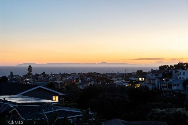 420 De Sola Terrace, Corona Del Mar, CA 92625