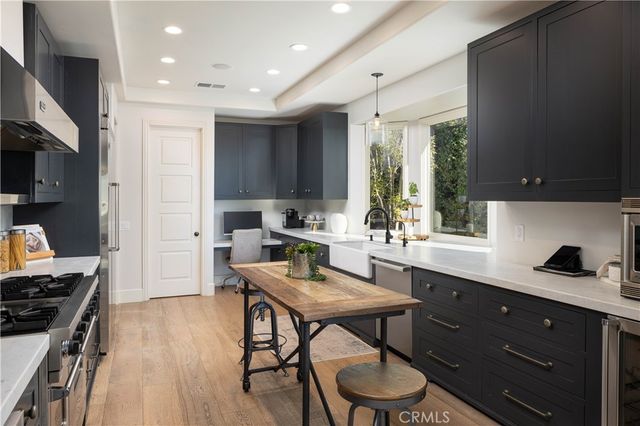420 De Sola Terrace, Corona Del Mar, CA 92625