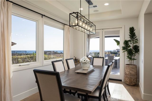 420 De Sola Terrace, Corona Del Mar, CA 92625
