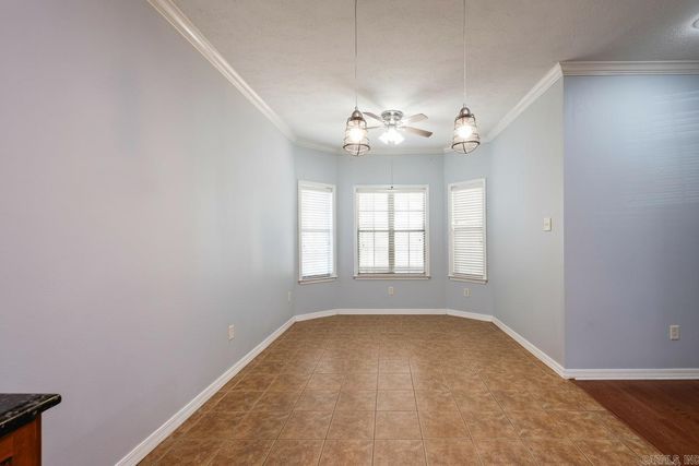 162 Ridgeland Drive, Maumelle, AR 72113