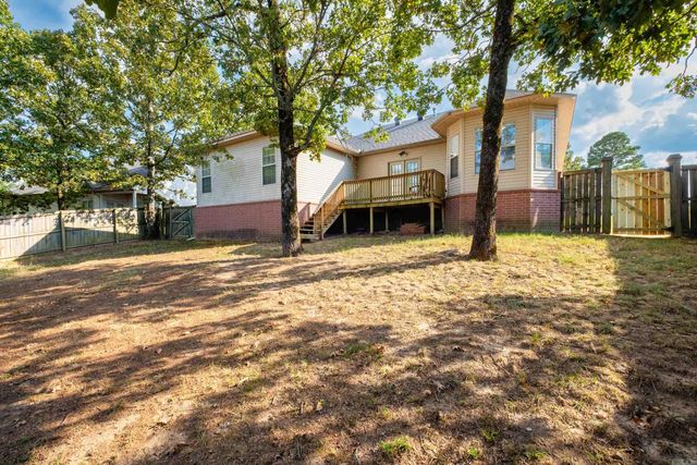 162 Ridgeland Drive, Maumelle, AR 72113