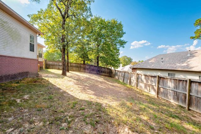 162 Ridgeland Drive, Maumelle, AR 72113