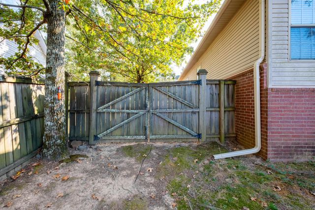 162 Ridgeland Drive, Maumelle, AR 72113