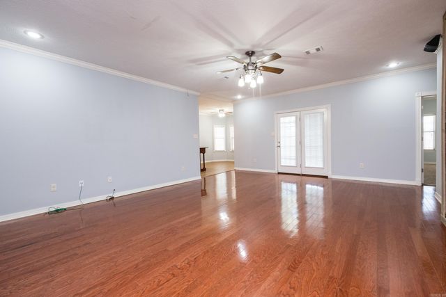 162 Ridgeland Drive, Maumelle, AR 72113