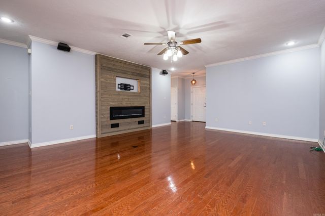 162 Ridgeland Drive, Maumelle, AR 72113