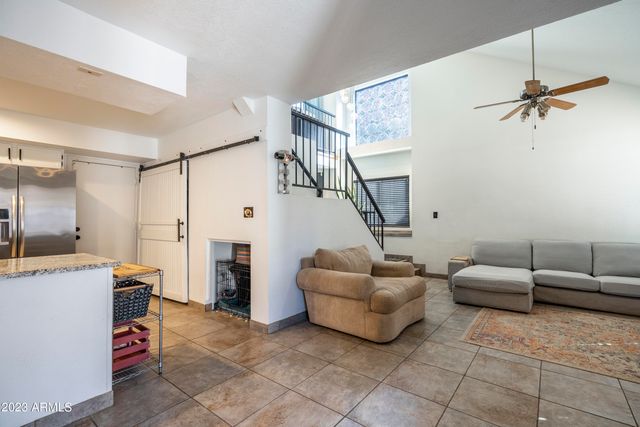 496 S SEAWYNDS Boulevard, Gilbert, AZ 85233