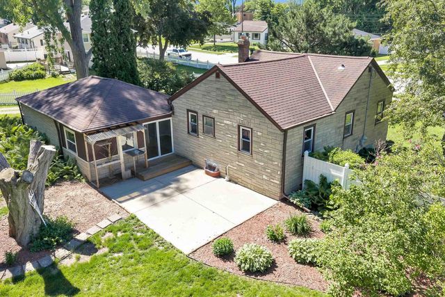 1528 7TH STREET, Green Bay, WI 54304