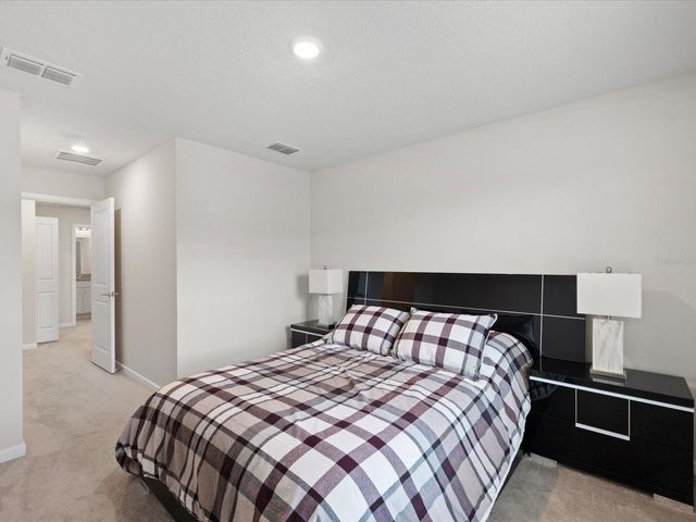 31428 AMBERVIEW BEND, Wesley Chapel, FL 33545