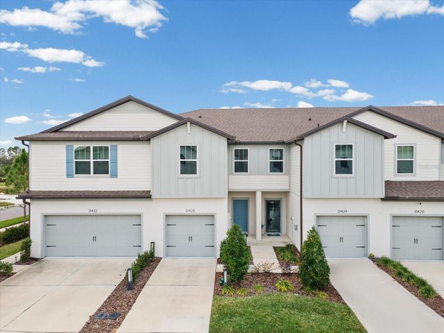 31428 AMBERVIEW BEND, Wesley Chapel, FL 33545