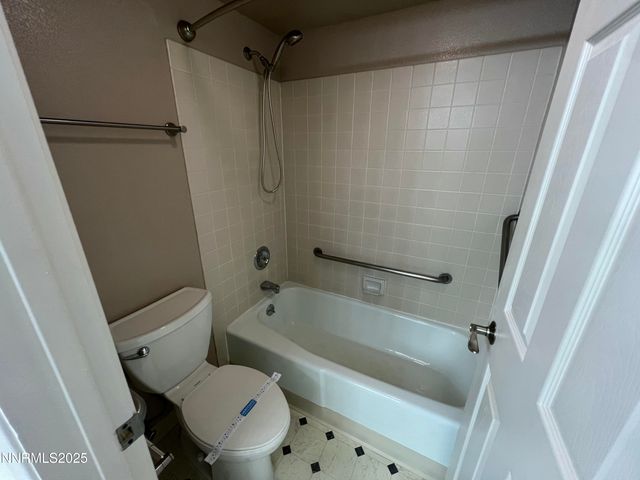 3095 Lakeside Drive 110, Reno, NV 89509