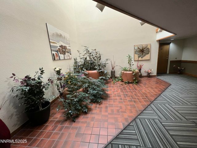 3095 Lakeside Drive 110, Reno, NV 89509