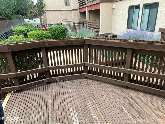 3095 Lakeside Drive 110, Reno, NV 89509