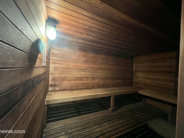 3095 Lakeside Drive 110, Reno, NV 89509