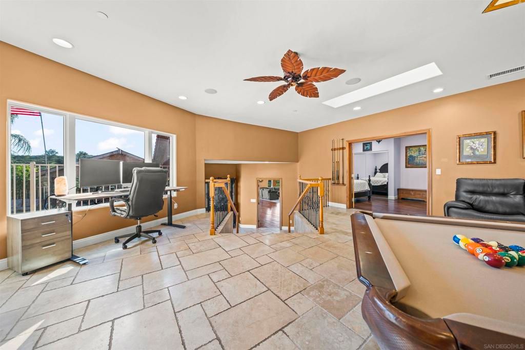 Image 28 of property listing at 16951 Old Coach Rd, Poway, CA 92064