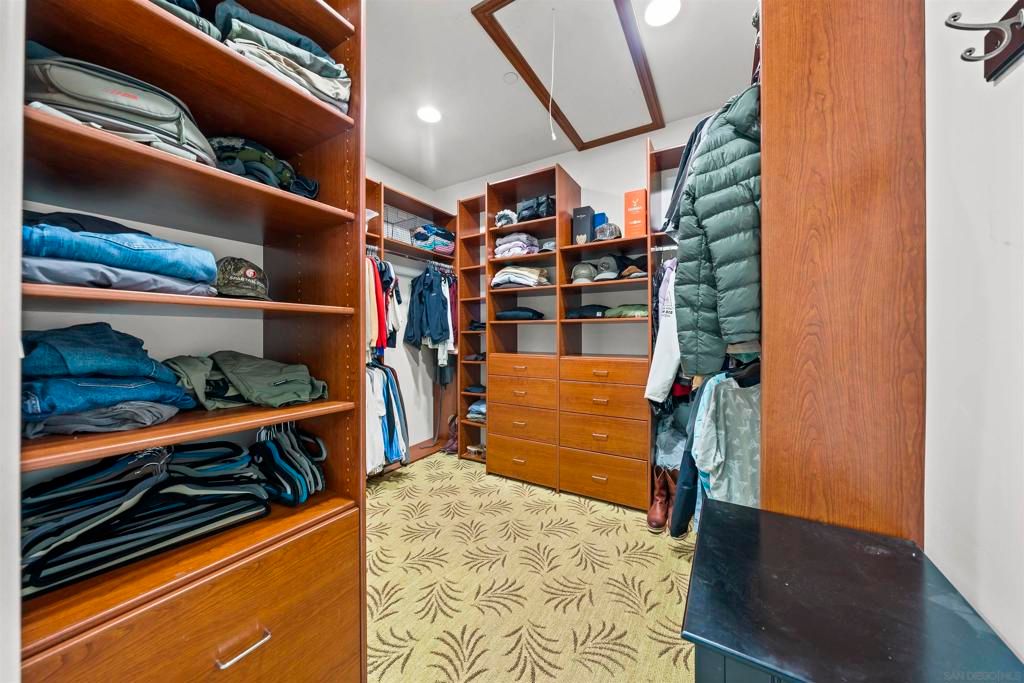 Image 37 of property listing at 16951 Old Coach Rd, Poway, CA 92064