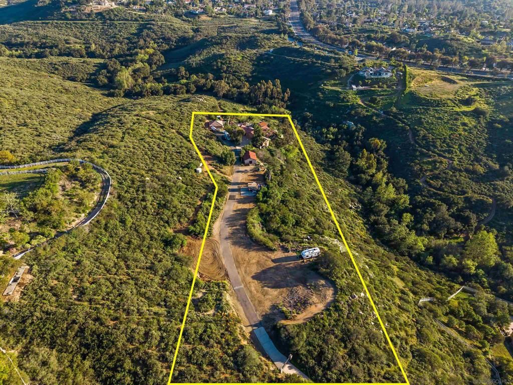 Image 68 of property listing at 16951 Old Coach Rd, Poway, CA 92064