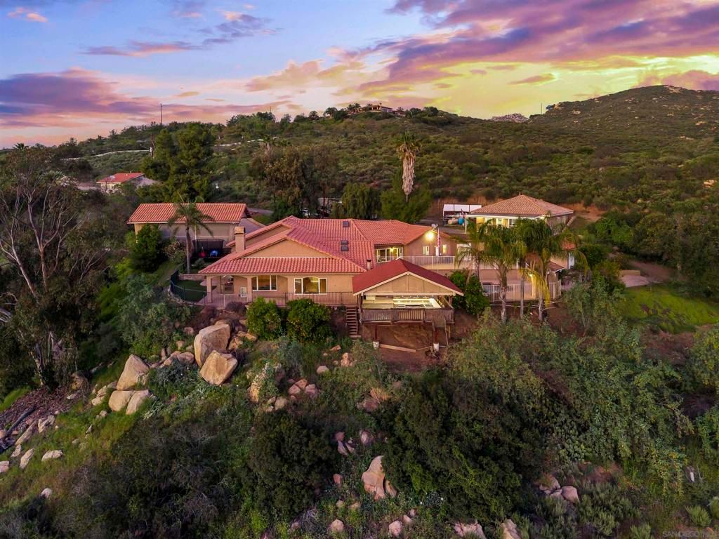 Image 70 of property listing at 16951 Old Coach Rd, Poway, CA 92064