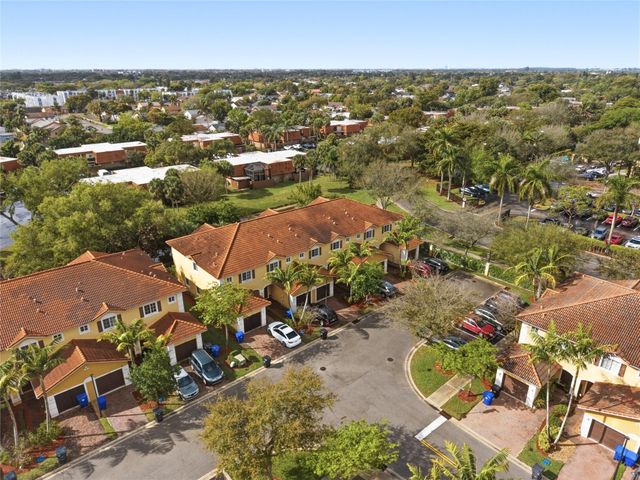 8146 SW 17 Court 8146, North Lauderdale, FL 33068