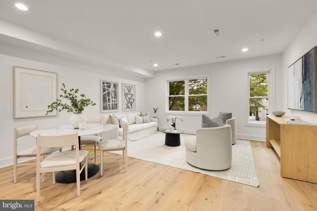 1325 ORREN ST NE #D, Washington, DC 20002