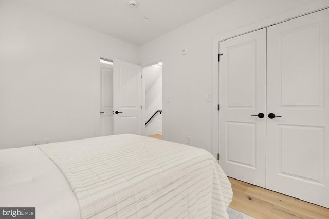 1325 ORREN ST NE #D, Washington, DC 20002