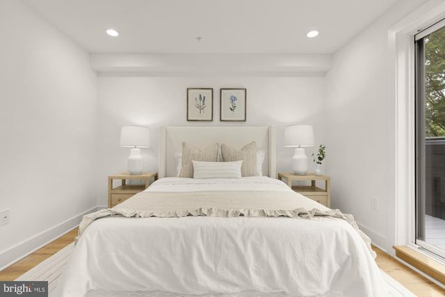 1325 ORREN ST NE #D, Washington, DC 20002