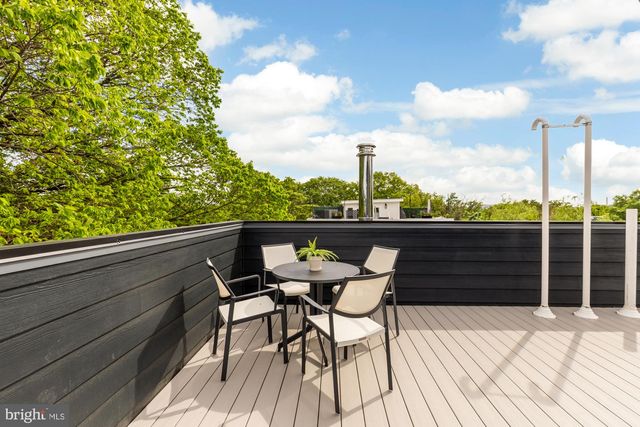 1325 ORREN ST NE #D, Washington, DC 20002