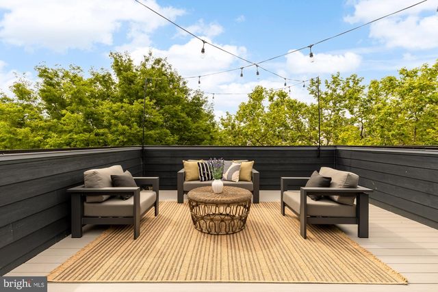 1325 ORREN ST NE #D, Washington, DC 20002