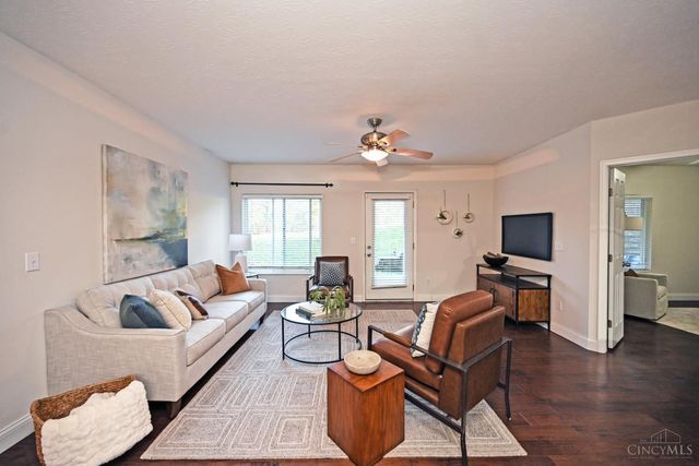 250 Postoak Lane, Milford, OH 45150