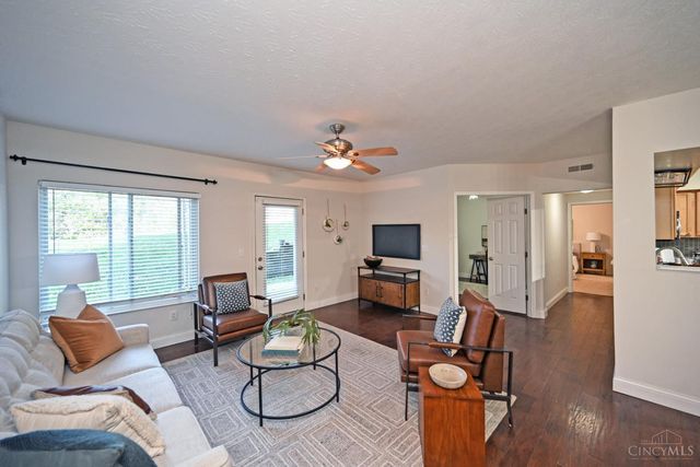 250 Postoak Lane, Milford, OH 45150