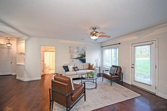 250 Postoak Lane, Milford, OH 45150