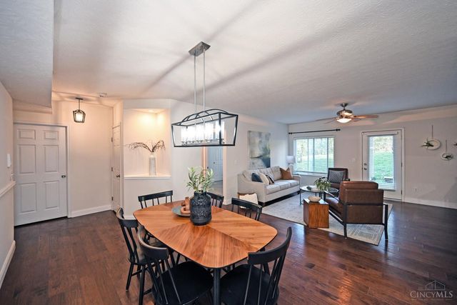 250 Postoak Lane, Milford, OH 45150