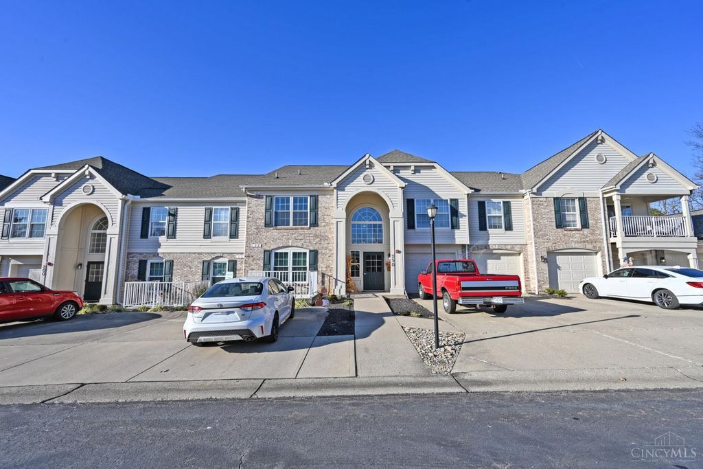 250 Postoak Lane, Milford, OH 45150