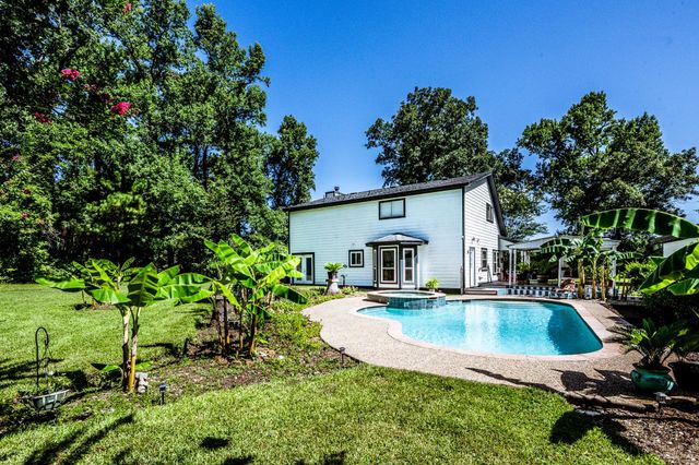 47 D Dana Drive, New Waverly, TX 77358